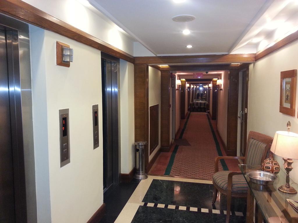 Hotel Crown Plaza Islamabad Eksteriør bilde
